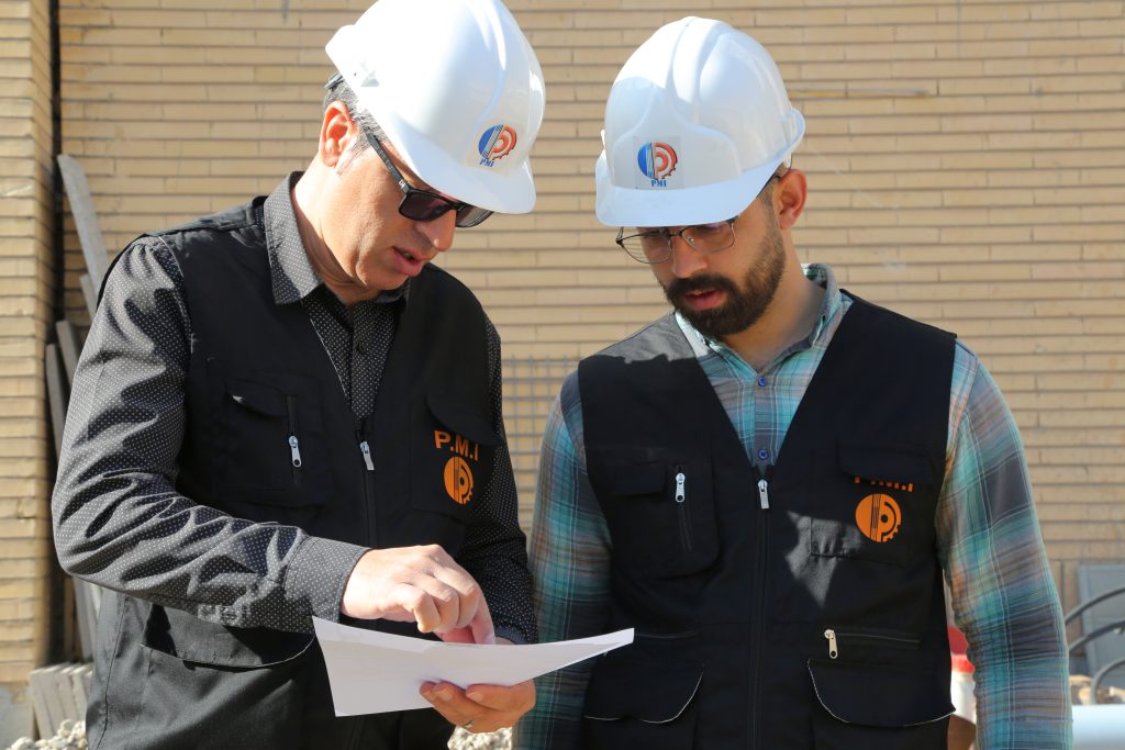 همکاری با ما